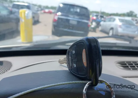 2006 Jeep Liberty Limited from USA, damaged, VIN 1J4GL58506W213839